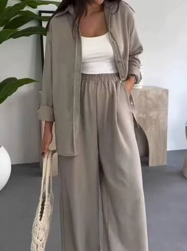 Women’s Relaxed Fit Shirt and Wide-Leg Trousers Two-Piece Set