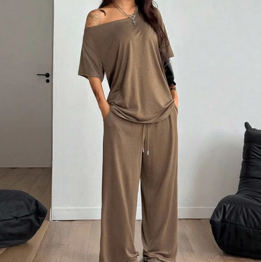 Women's Asymmetric Off-Shoulder Trouser Set