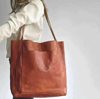 Women’s Timeless Leather-Look Everyday Shoulder Bag