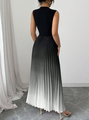Women’s Gradient Pleated Sleeveless High Neck Maxi Dress