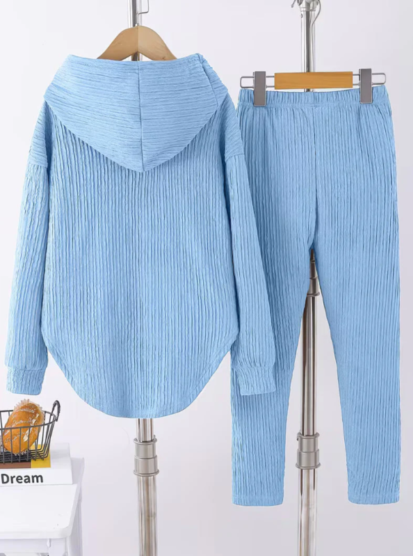 Women’s Relaxed Hooded Top and Stretch Leggings Set