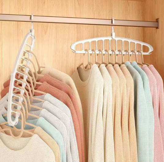 Foldable Space-Saving Clothes Hanger with 11 Holes