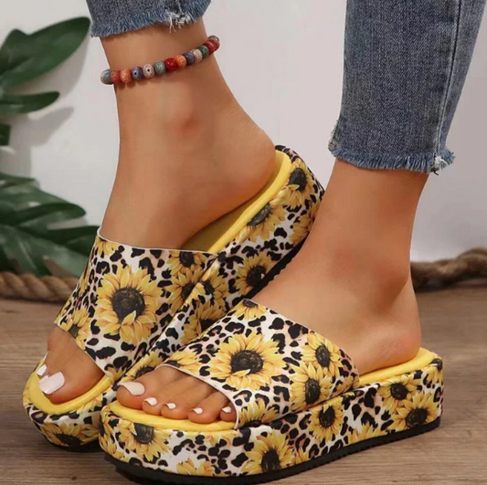 Women’s Virella Platform Sliders