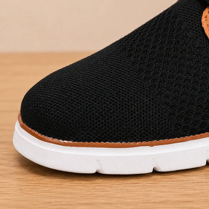 Men’s Contrast Knit Lace-Up Trainers