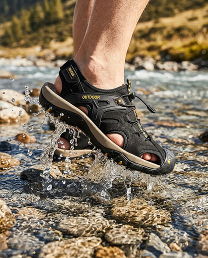 Men’s Closed-Toe Outdoor Sandals