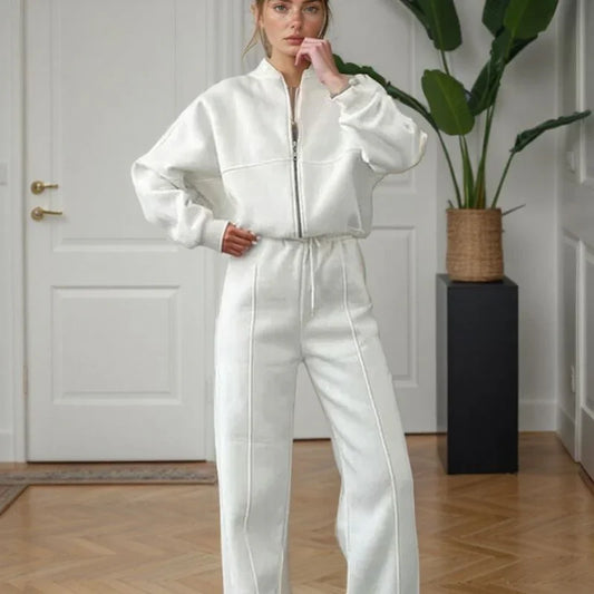 Women’s Minimalist Comfort Sweatshirt Set