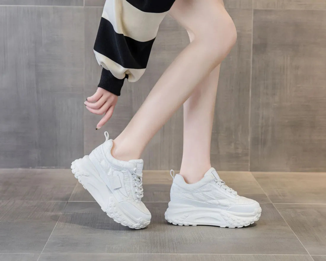 Ladies Breathable Casual Shoes