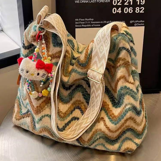 Women’s Embroidered Zigzag Large Capacity Commuter Tote