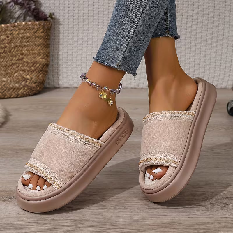 Women’s Contrast Stitch Platform Slides