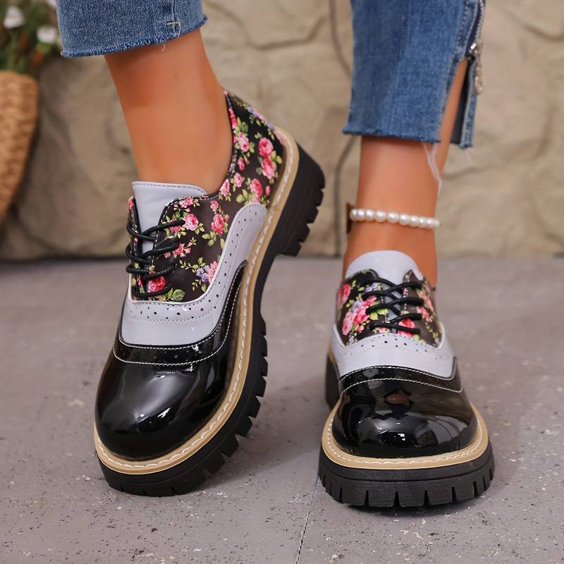 Women’s Floral Brogue Lace Up Chunky Sole Shoes