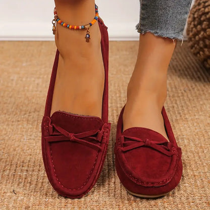 Round Toe Slip-On Shoes – Soft Sole Casual Footwear for Everyday Comfort