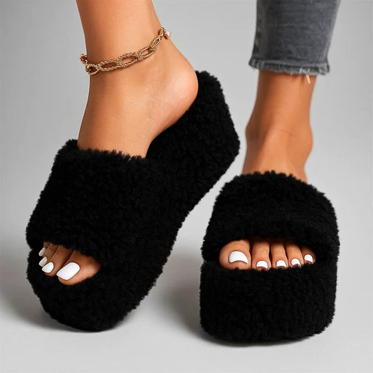 Women’s Plush Platform Fuzzy Slide Slippers