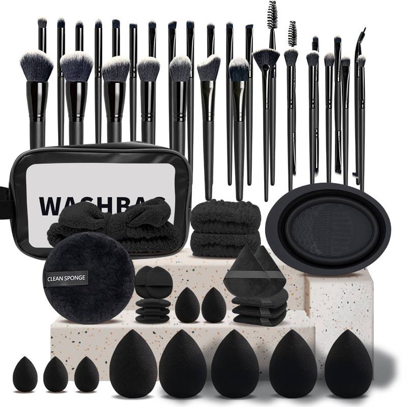 Women's Make-Up Brush and Sponge Set