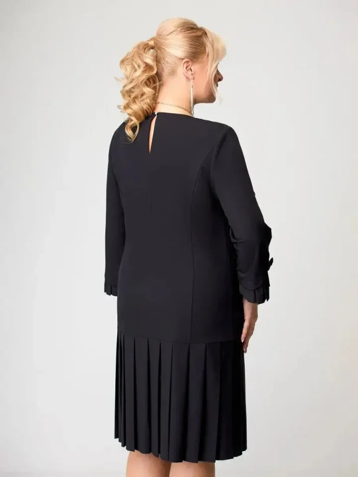 Women's Timeless Solid Colour Pleated Hem Dress