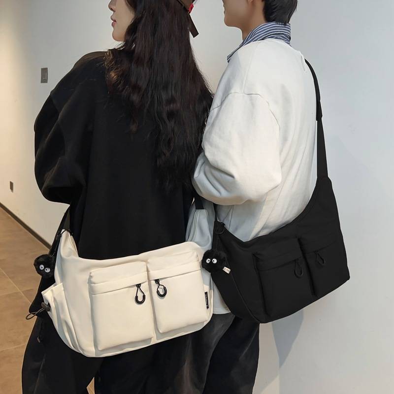 Women’s Large-Capacity Canvas Korean-Style Messenger Shoulder Bag