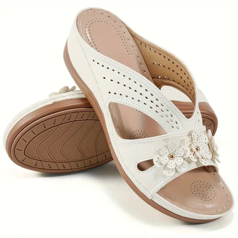 Women's Flowers Decor Slide Sandals