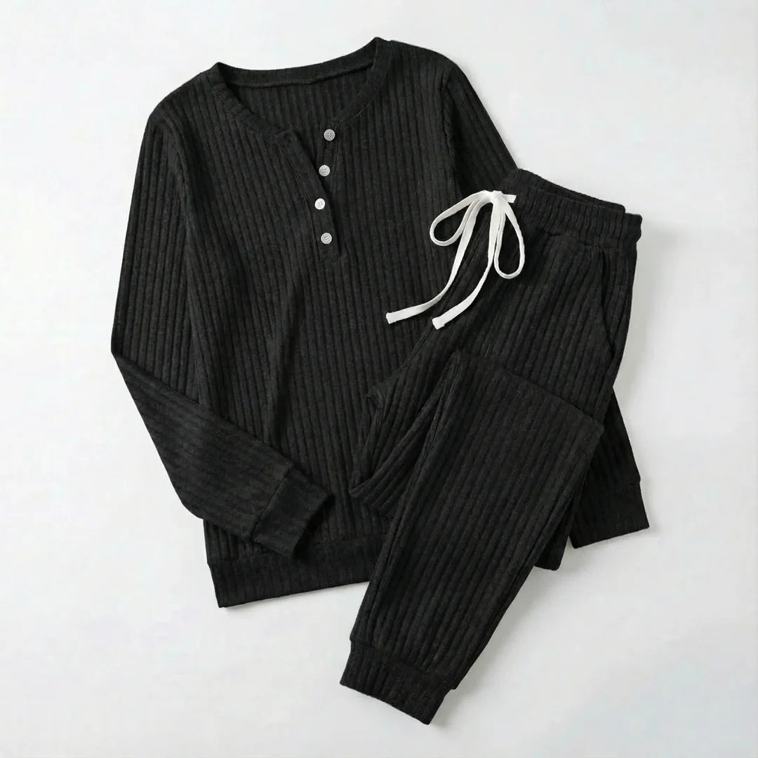 Women’s Soft-Knit Relaxed Comfort Loungewear Set