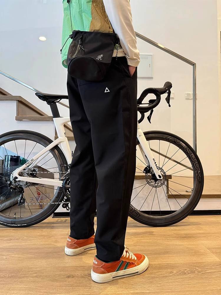 Men’s Quick-Dry Waterproof Utility Travel Trousers