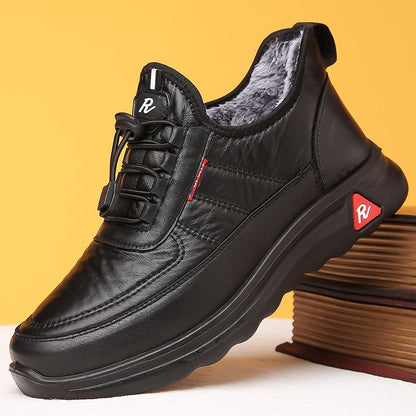Men’s Water-Resistant Fleece-Lined Non-Slip Leather-Look Winter Shoes