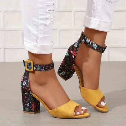 WOMEN'S FASHION HOLLOW OUT CHUNKY HEEL SANDALS