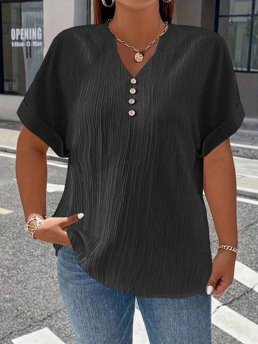Women’s Plus Size Textured V-Neck Button Detail Short Sleeve Top