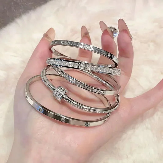 Women’s Gold & Silver Mixed Metal 5-Piece Bracelet Set