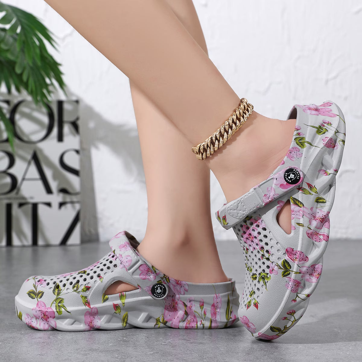 Women's Floral Ventilated Garden Clogs