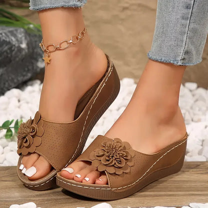 Women’s Floral Wedge Comfort Sandals