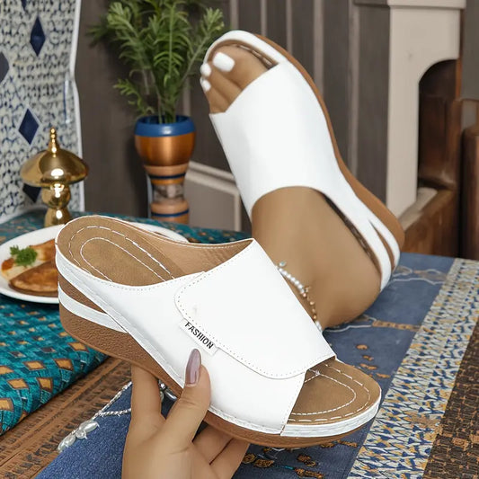 Women’s Trendy Knotted Sandals