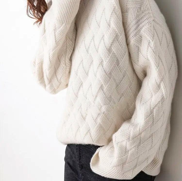 Chic Winter Cashmere-Like Sweater