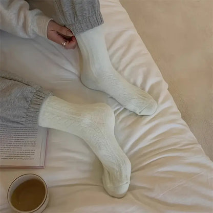 5 Pairs of Luxurious Soft Plush Socks