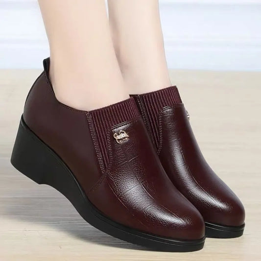 Women’s Solid-Colour Fashion Wedge Leather-Look Shoes