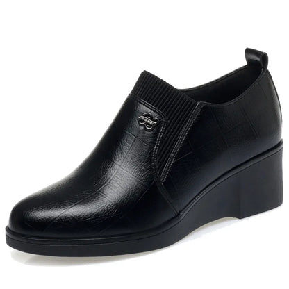 Women’s Solid-Colour Fashion Wedge Leather-Look Shoes