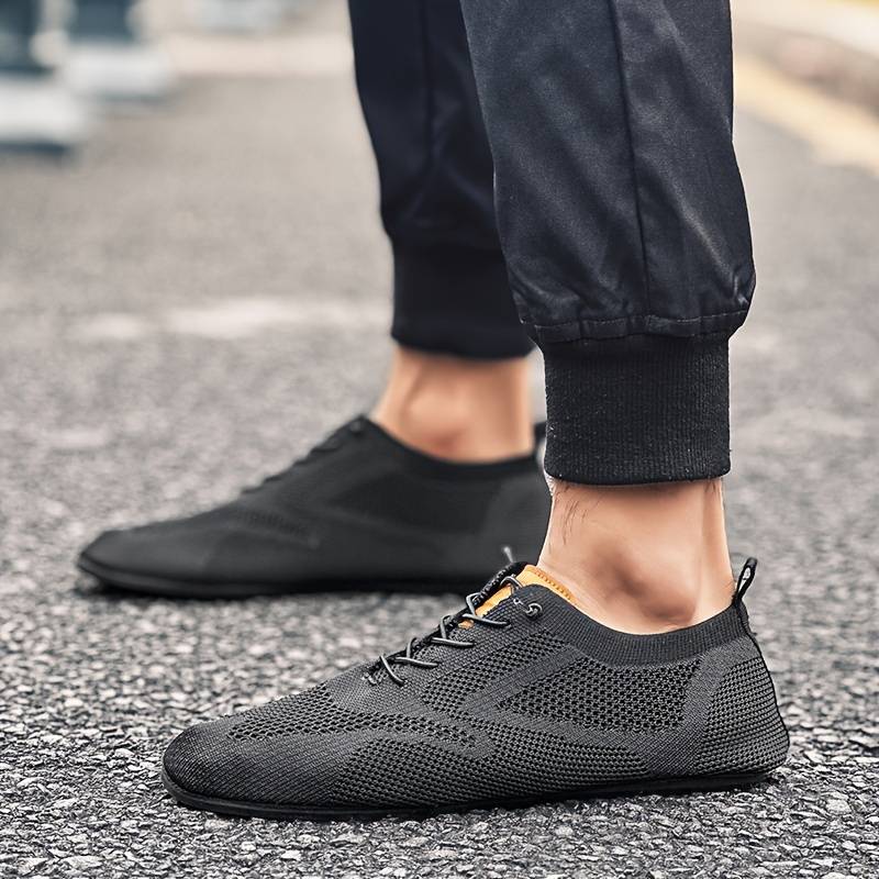 Men’s Lightweight Breathable Knit Trainers