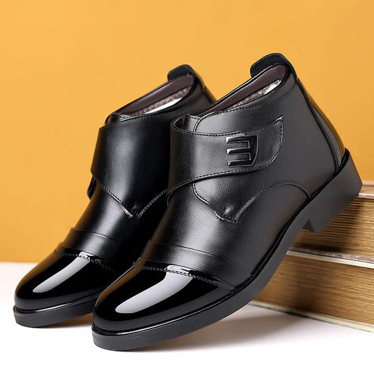 Men’s Plush Leather-Look Boots