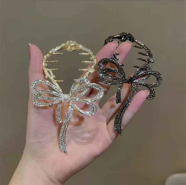 Bow Light-Luxe Sparkle Hair Clip