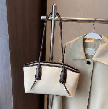Vintage Classic PU Leather-Look Shoulder Bag