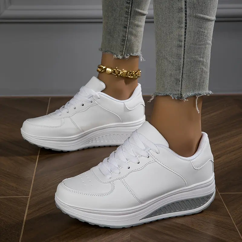 Women’s Comfortable Sneakers
