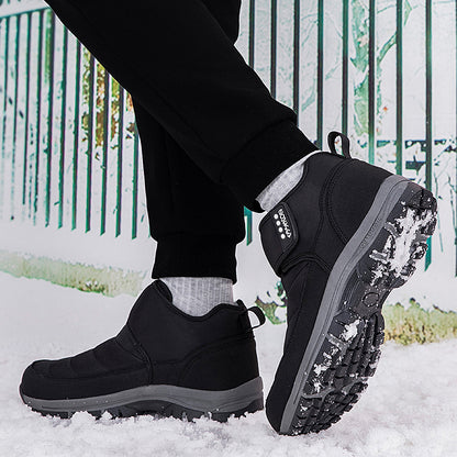Men’s Fleece-Lined Waterproof Snow Boots with Wide Toe Fit