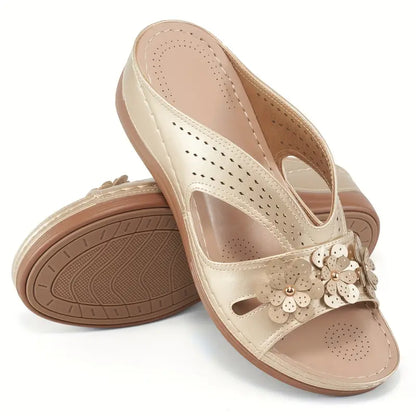 Women's Flowers Decor Slide Sandals