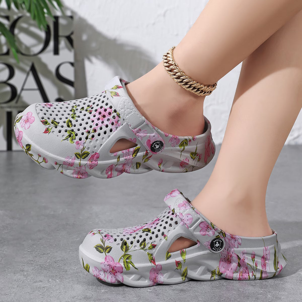 Women's Floral Ventilated Garden Clogs