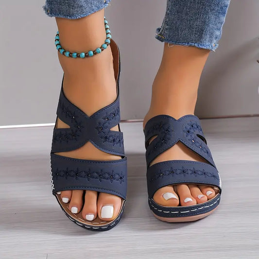 Round Toe Comfort Flip Flops