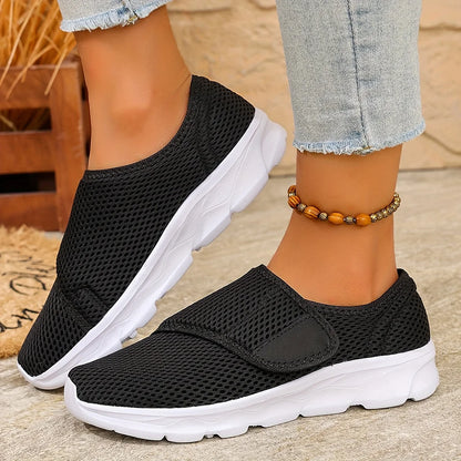 Women’s Walking Shoes for Wide & Swollen Feet