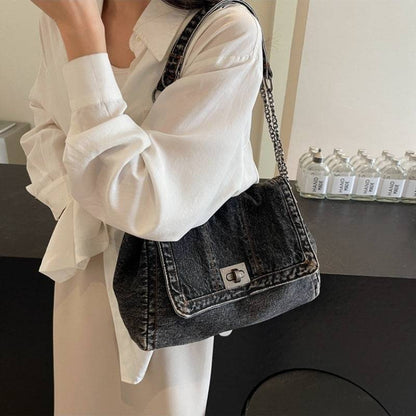 Women's Retro Chain Strap Shoulder Bag