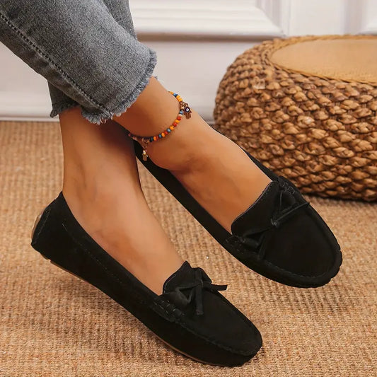 Round Toe Slip-On Shoes – Soft Sole Casual Footwear for Everyday Comfort