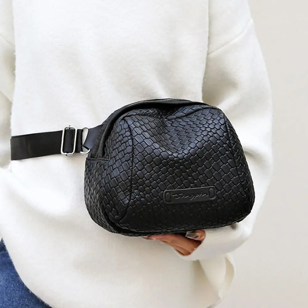 Hand Weaving Cowhide Shell Bag