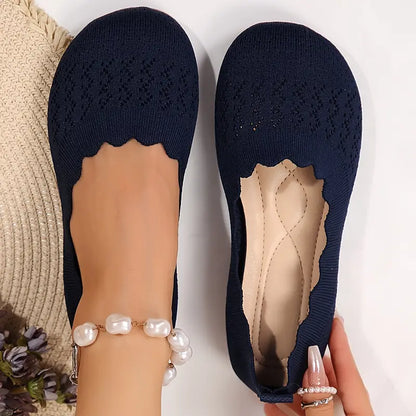 Women's Fashion Wavy Lace Knit Shoes