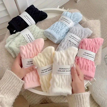 5 Pairs of Luxurious Soft Plush Socks