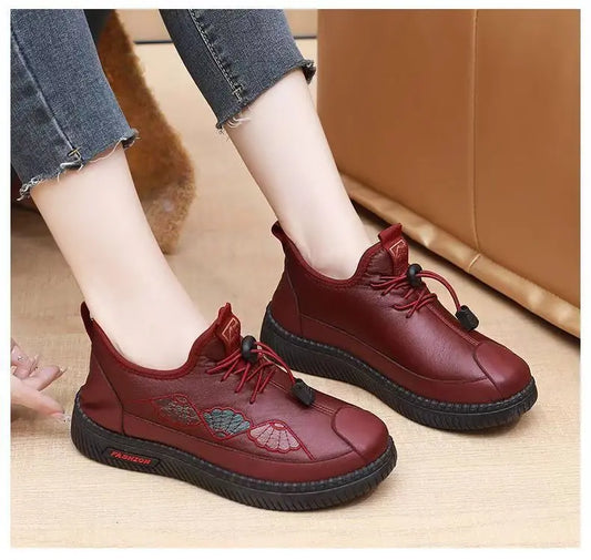 New Leather-Look Soft Sole Sneakers for Autumn/Winter