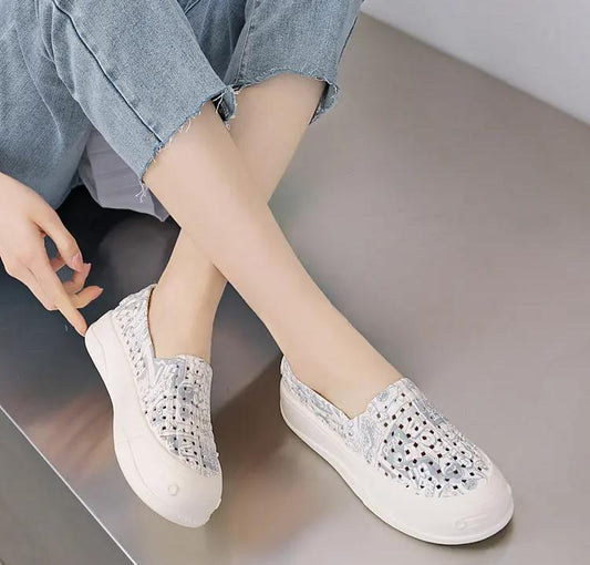 Women's Two-Tone Contrast Sandals